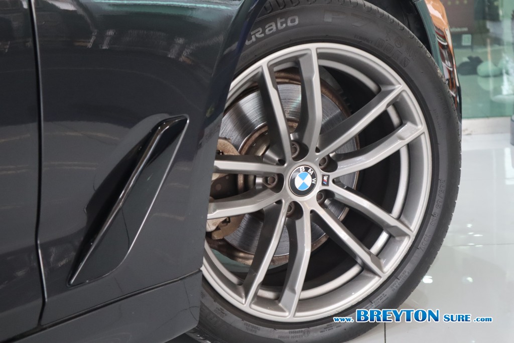 BMW SERIES 5 G30 520d M-Sport AT ปี 2019 ราคา 1,459,000 บาท #BT2024060903 #24