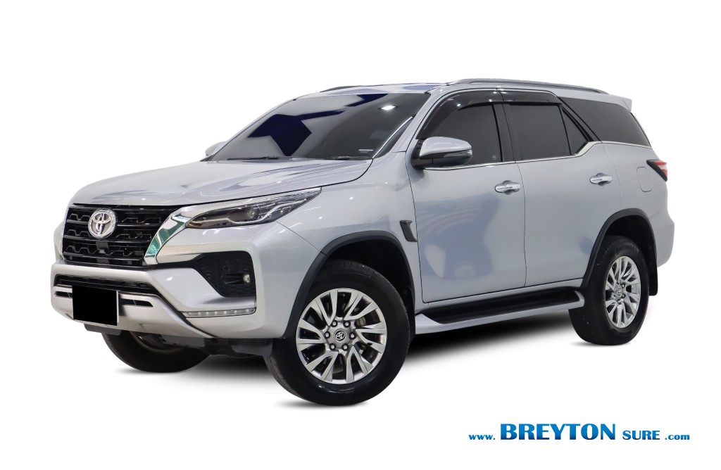 TOYOTA FORTUNER  2.4 [V] AT ปี 2020 ราคา 929,000 บาท #BT2024081401 #1