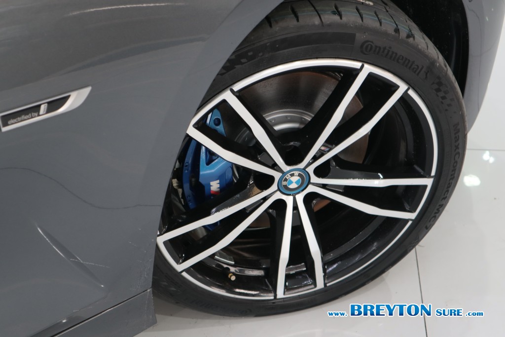 BMW SERIES 3 G20 330e M-Sport AT ปี 2022 ราคา 1,479,000 บาท #BT2024101302 #25