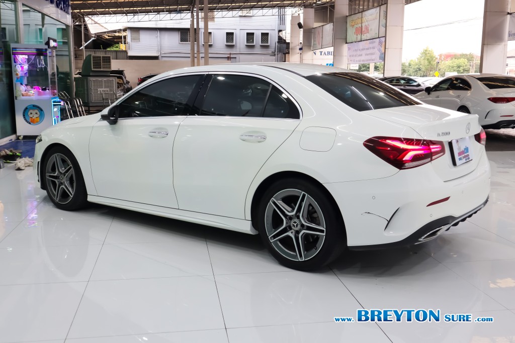 MERCEDES-BENZ A-CLASS W 177 A 200 AMG Dynamic AT ปี 2022 ราคา 1,159,000 บาท #BT2024101902 #5