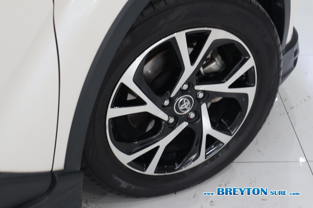 TOYOTA CH-R  1.8 Hybrid High AT ปี 2019 ราคา 559,000 บาท #BT2024102401 #24