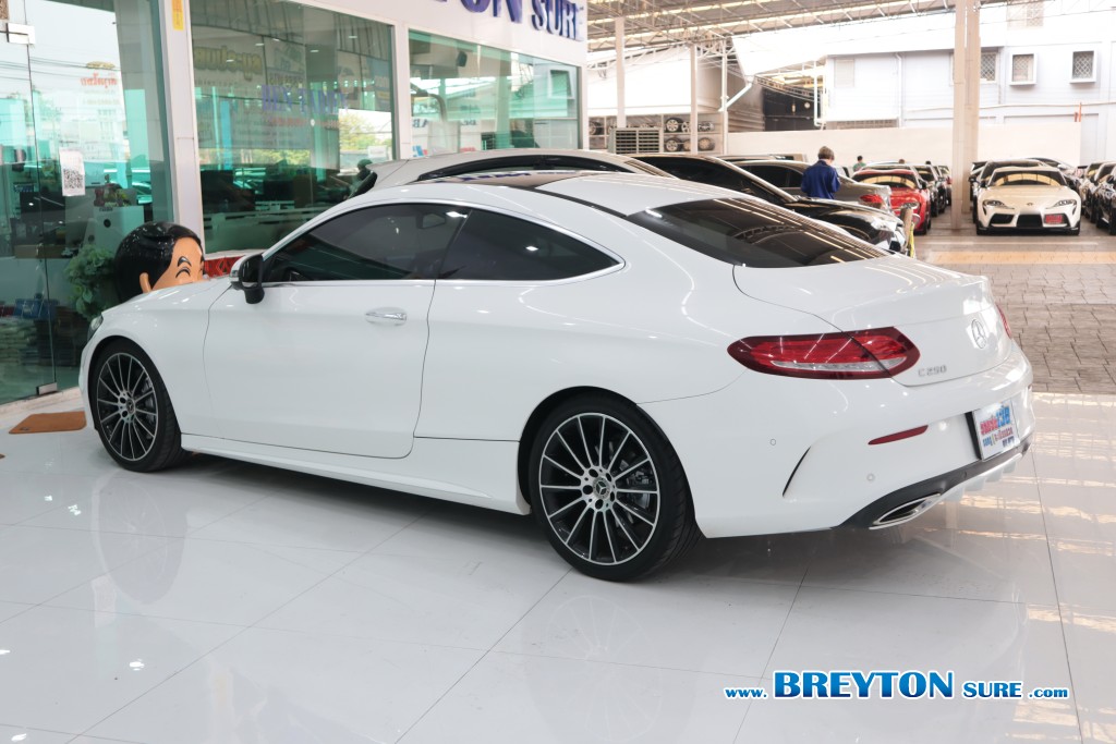 MERCEDES-BENZ C-CLASS W 205 C250 Coupe Amg AT ปี 2016 ราคา 1,399,000 บาท #BT2024110202 #4